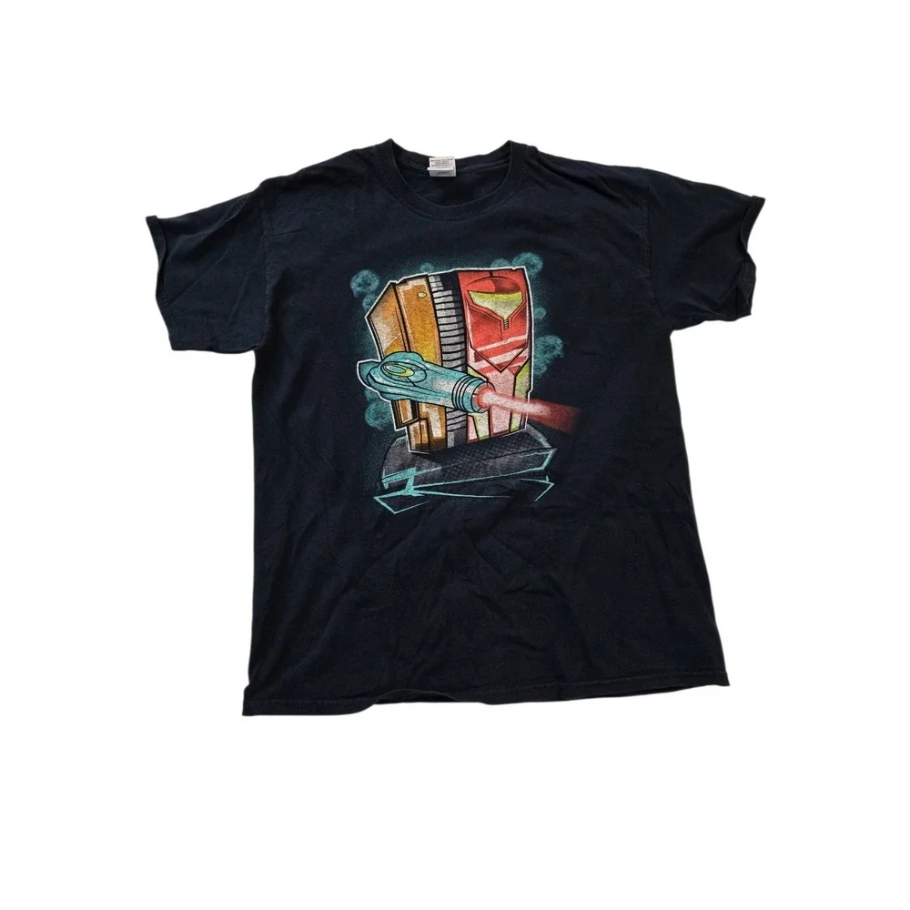Vintage Samus Aran Metroid NES Cartridge T-Shirt - Men's Large‎